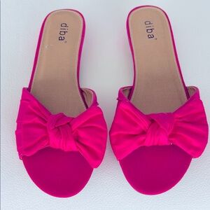 New Diba Women's Fuchsia Pink Bow Slide Flat Sandals, size 8.5